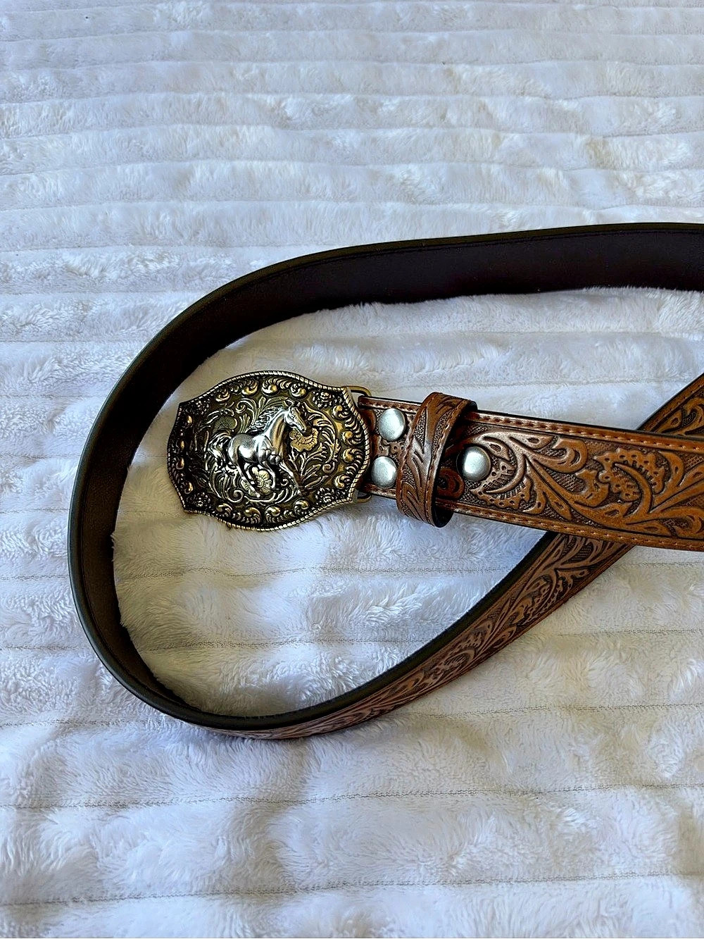 Tooled Western Belt in Brown & Gold Like New